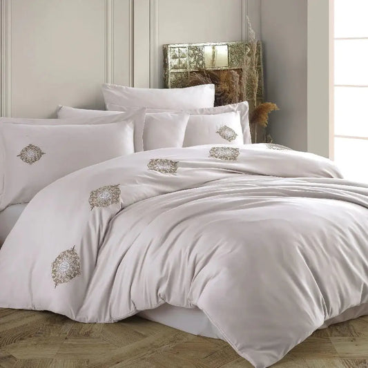 Beige Poplin Double Embroidered Luvettes Bedding Set