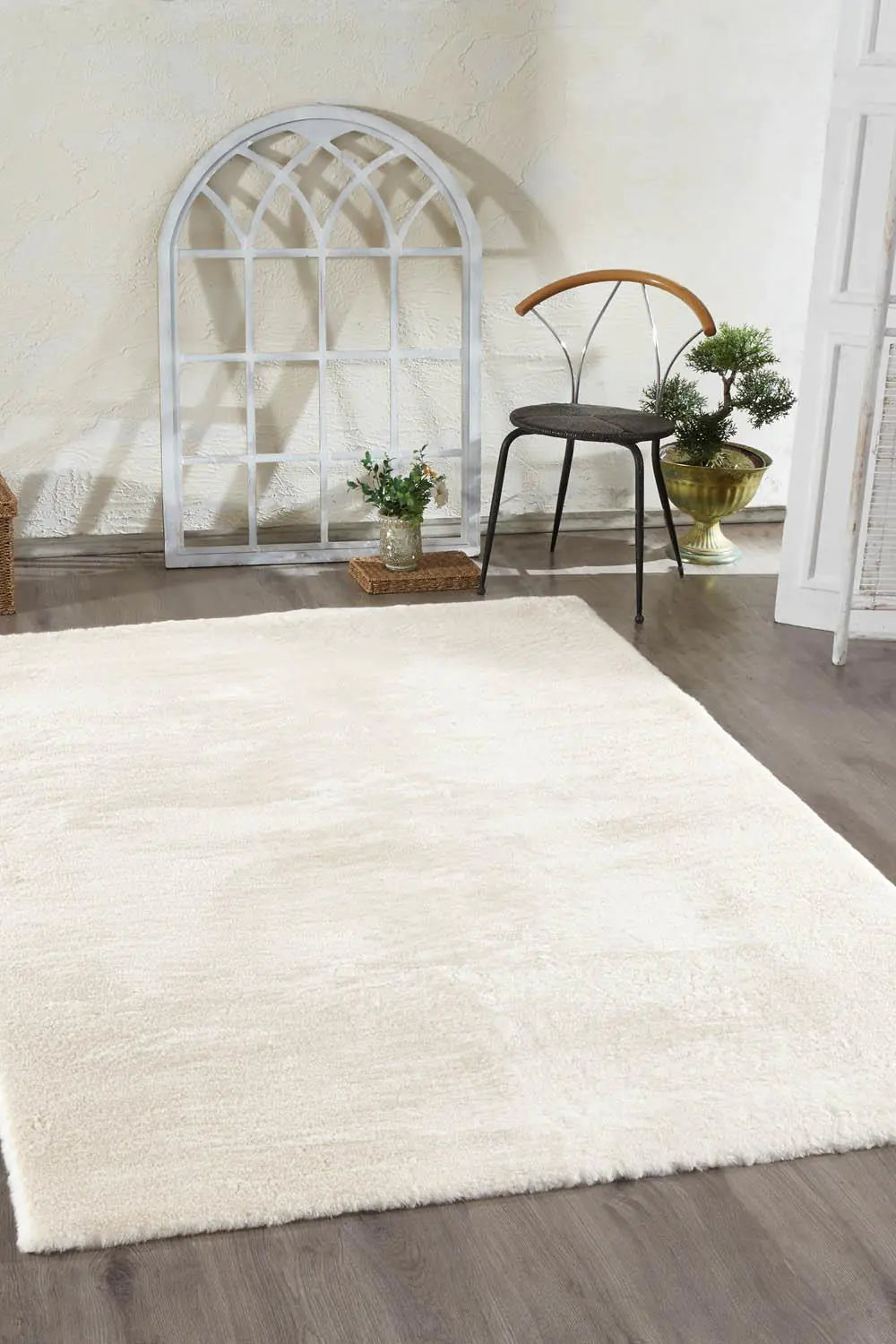 Plush Shaggy Fur Carpet 160x220 cm, Soft Beige Area Rug