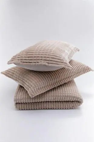 Modern 3-Piece Double Bedding Set - Mocha Textured Blanket Collection