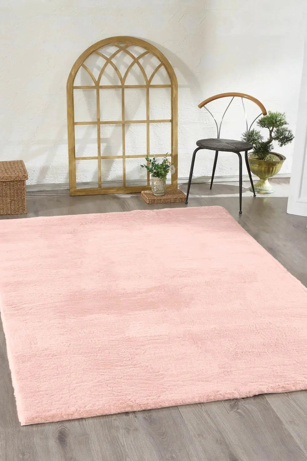 Plush Faux Fur Area Rug - Soft Powder 80x120 cm