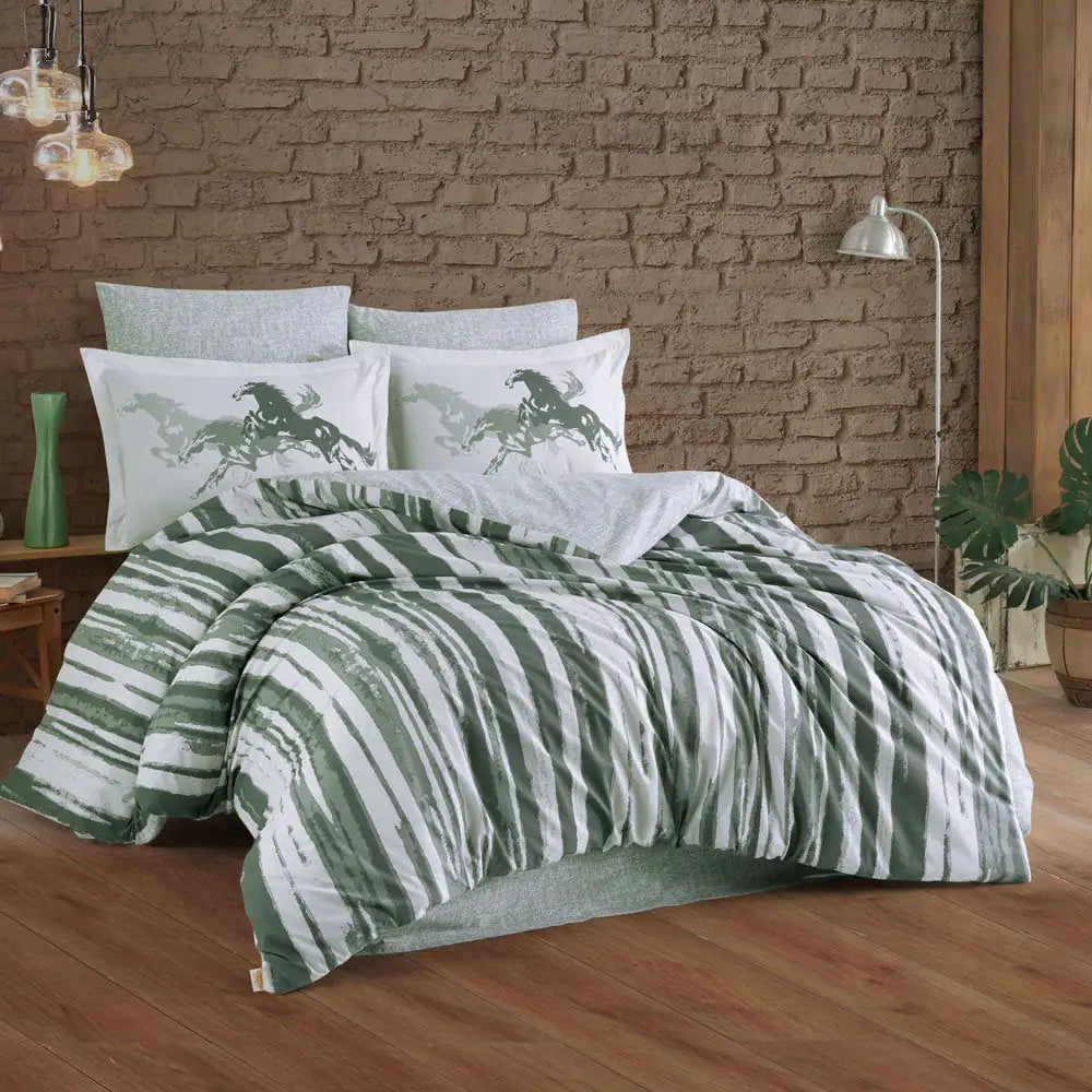 100% Cotton Poplin Double Duvet Cover Set - Cascade Green