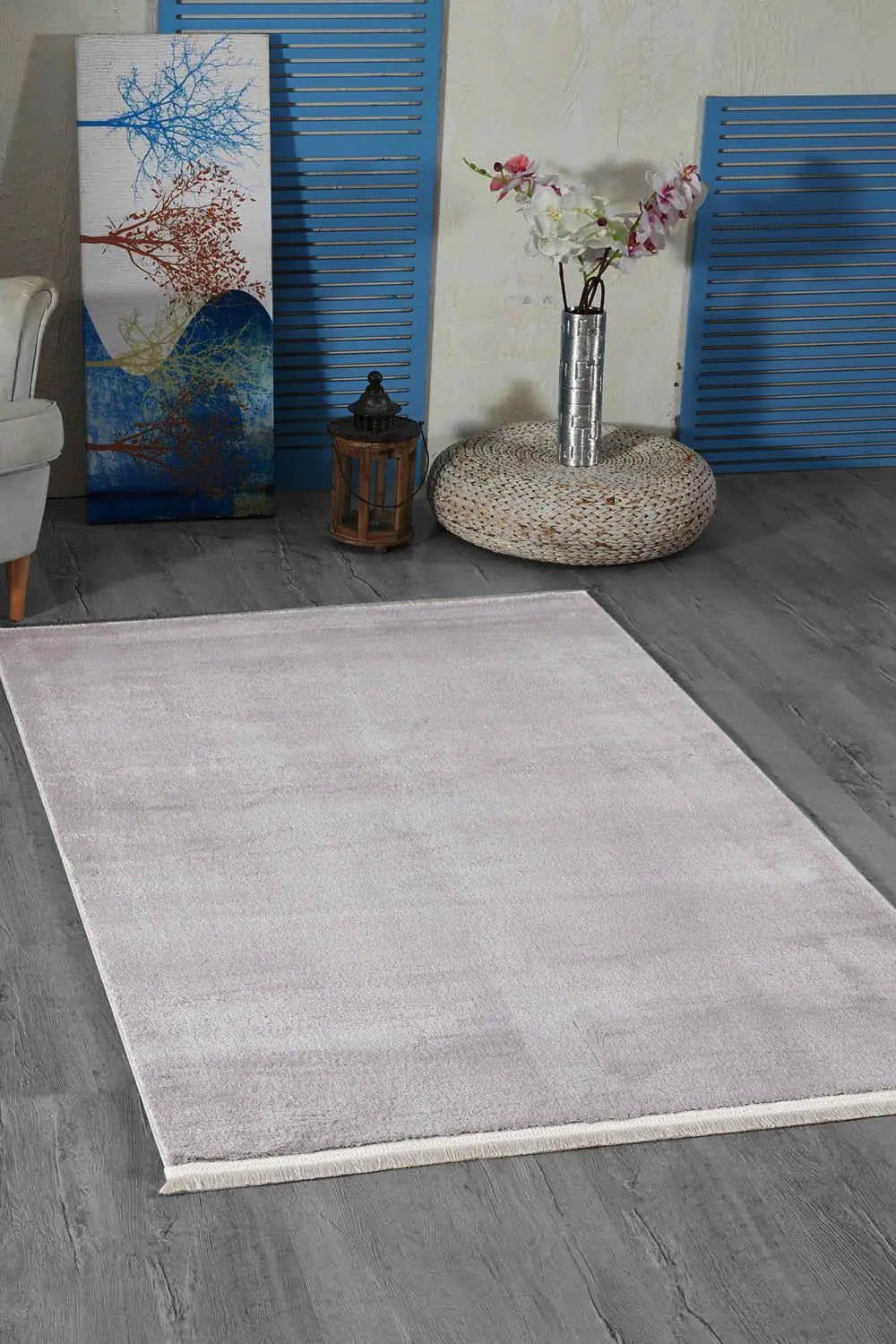 Elegant Tasseled Area Rug 4x6 Feet / 120x180 cm, Light Gray