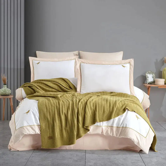 Double Size Mustard Cotton Bedding Set with Knit Throw