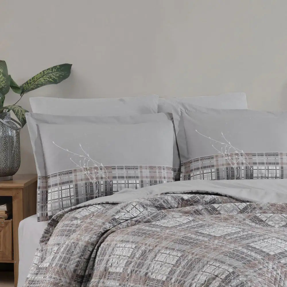 Double Poplin Kapitone Duvet Cover Set in Gray