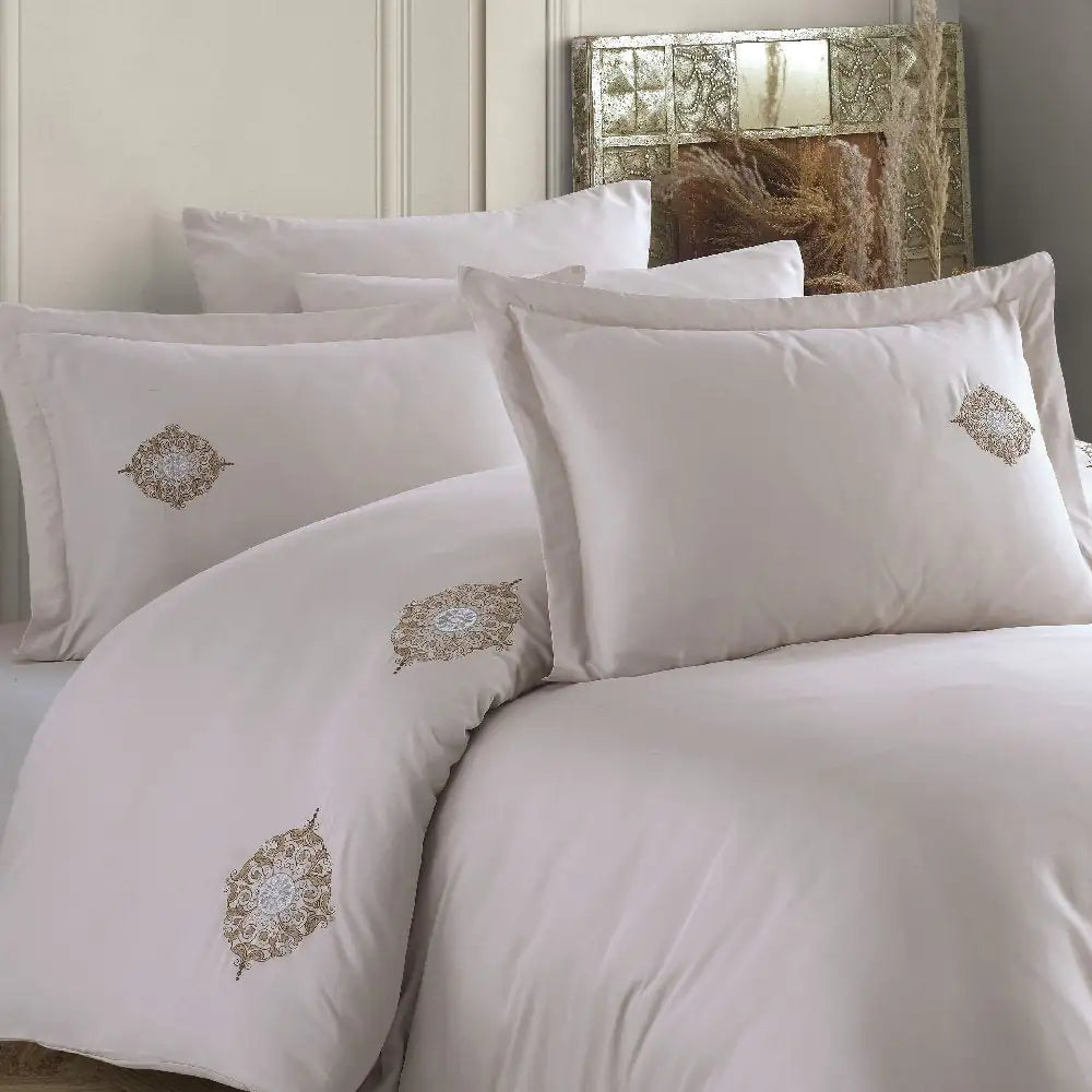 Beige Poplin Double Embroidered Luvettes Bedding Set